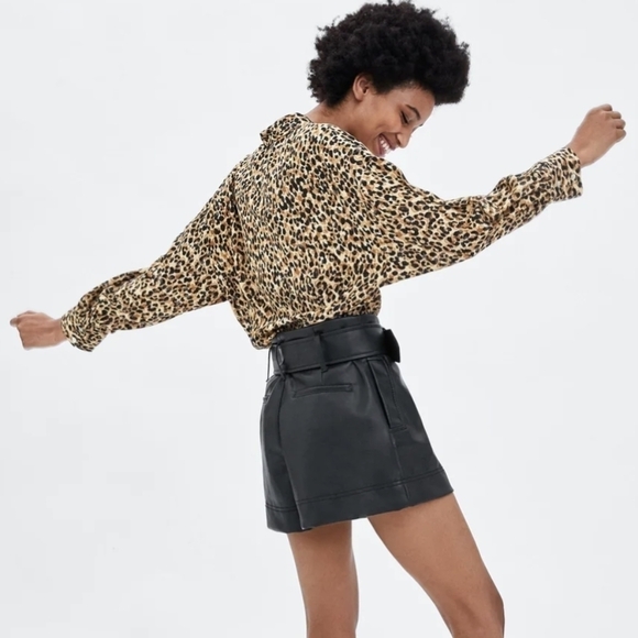Zara leopard print button down shirt small - Picture 4 of 15